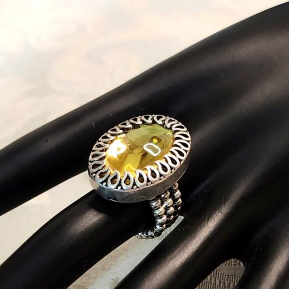 VINTAGE 80’S RUNWAY SILVER TONE RING YELLOW GLASS STATEMENT SIZABLE - Picture 1 of 6